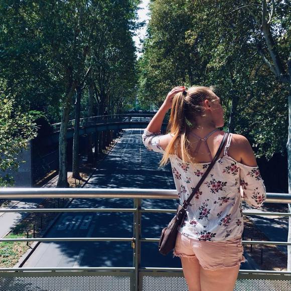 Meet your Posher, Danika - Picture 1 of 1